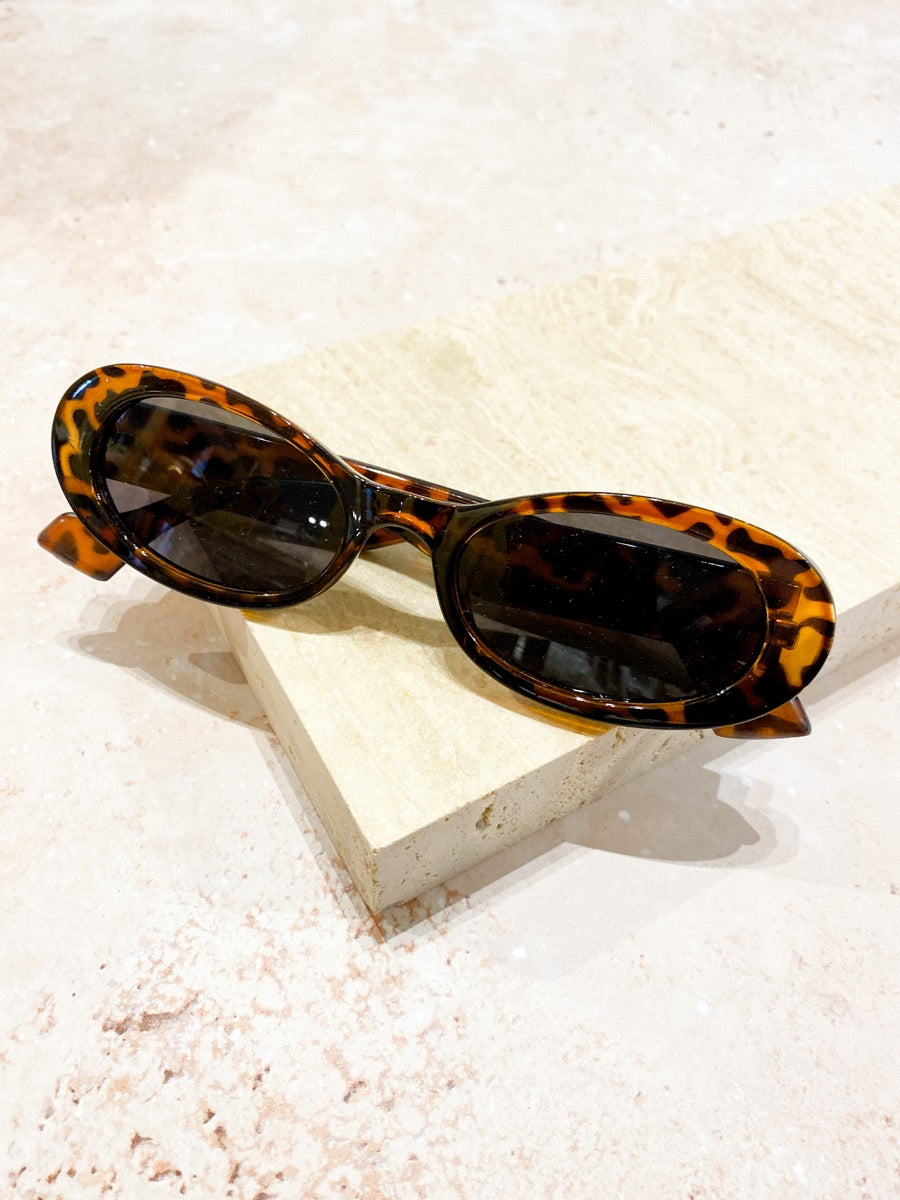 Occhiali da Sole Ovali Vintage Isabella