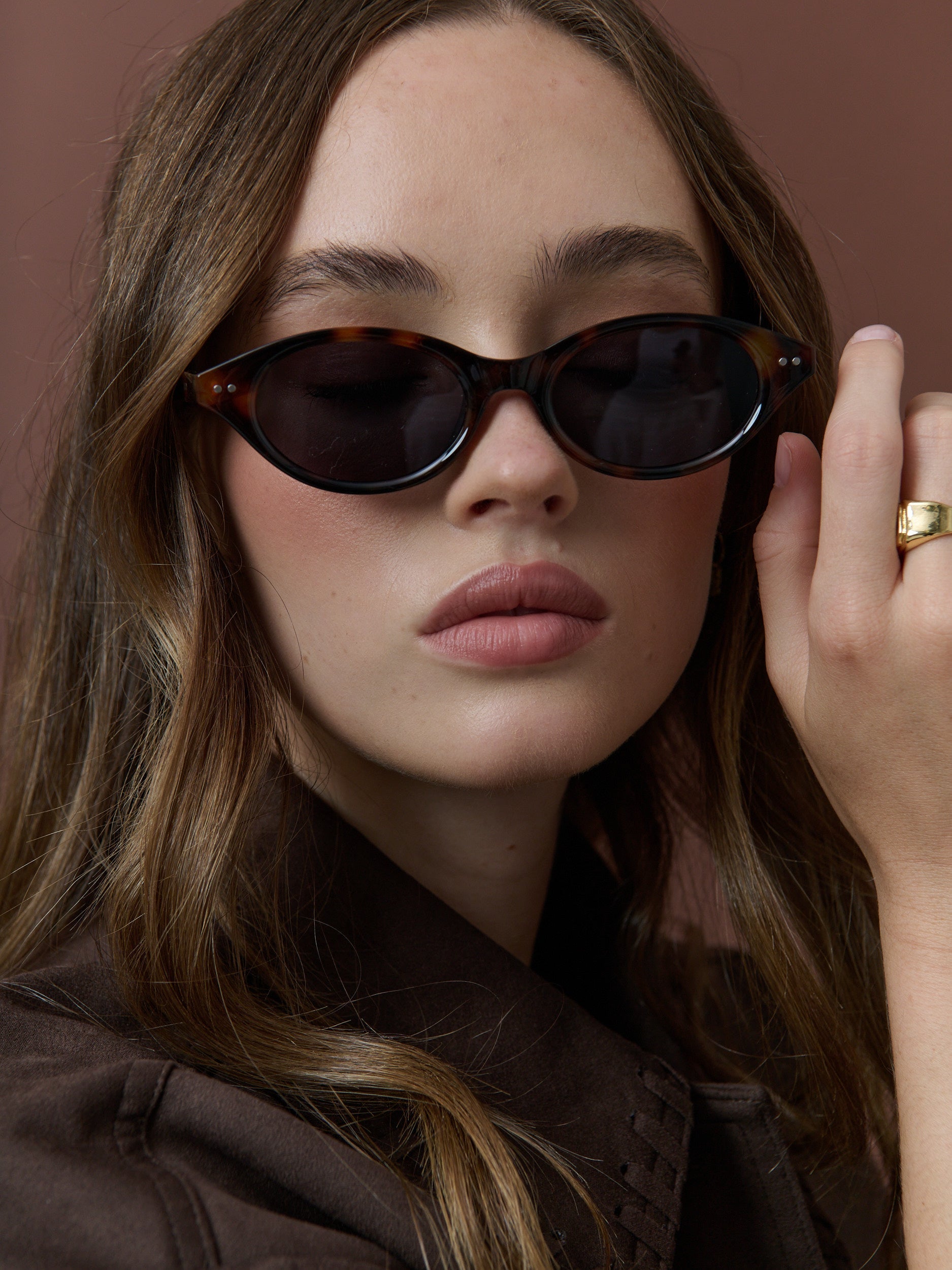 Occhiali da Sole Ovali Sleek Aire